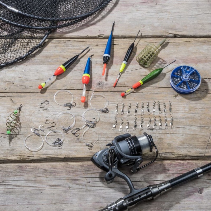 HI Kit Attrezzi da Pesca 30 pz Multicolore