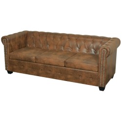   Divano Chesterfield a 3...